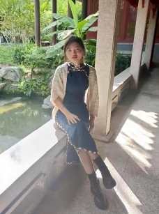 葛坤怡